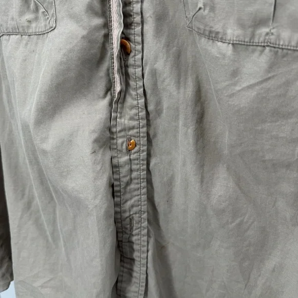 ORVIS Vintage Men's rugged shirt. Minimalist vibe. Broken in, no odor. - Picture 5 of 10